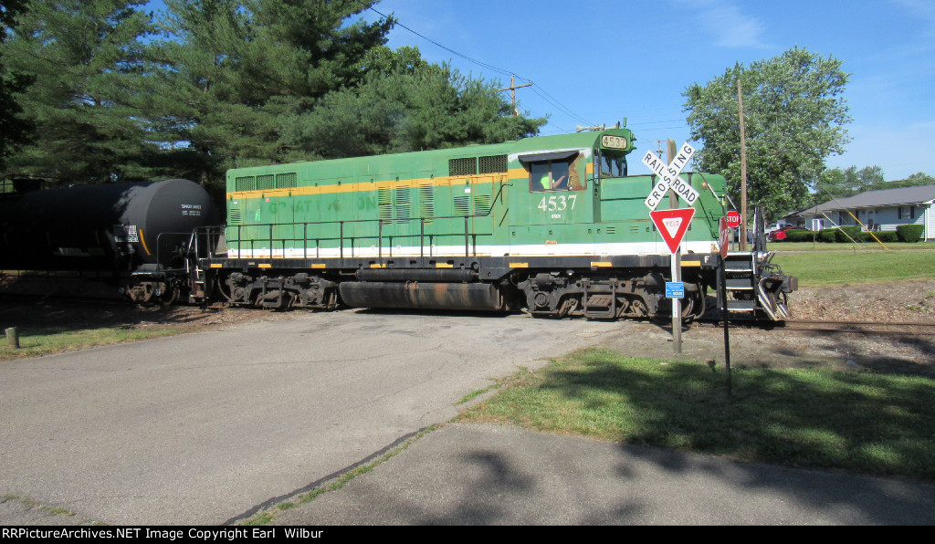 Ohio South Central Railroad (OSCR) 4537